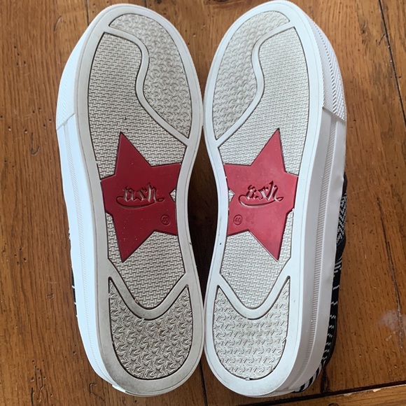 Ash Jeday Knit Slip-on Sneaker Women’s Black & White Skate Style Shoe Size 9 - Picture 11 of 13